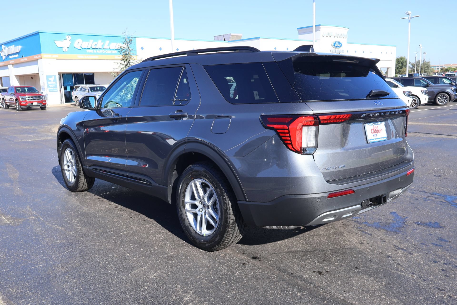 New 2026 Ford Explorer Active w/ Active Comfort Package RWD image 24