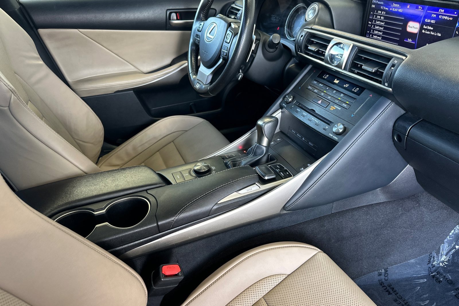 Used 2020 Lexus IS 300 F Sport w/ F Sport Package RWD image 14