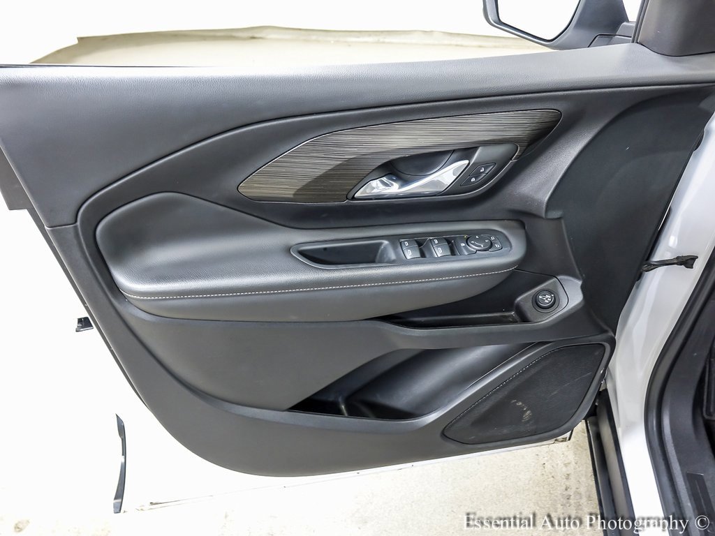 Used 2022 GMC Terrain SLE w/ Driver Convenience Package image 19