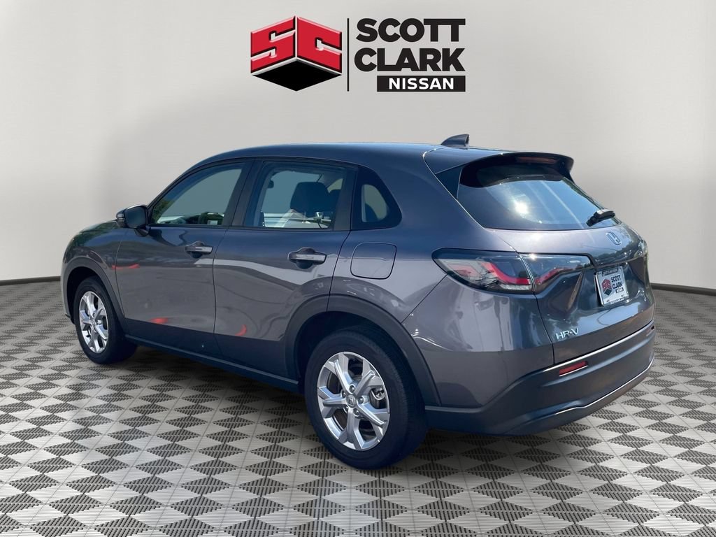 Used 2023 Honda HR-V LX image 4