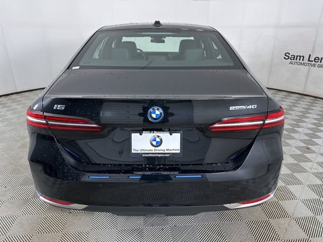Used 2024 BMW i5 eDrive40i w/ Premium Package image 20