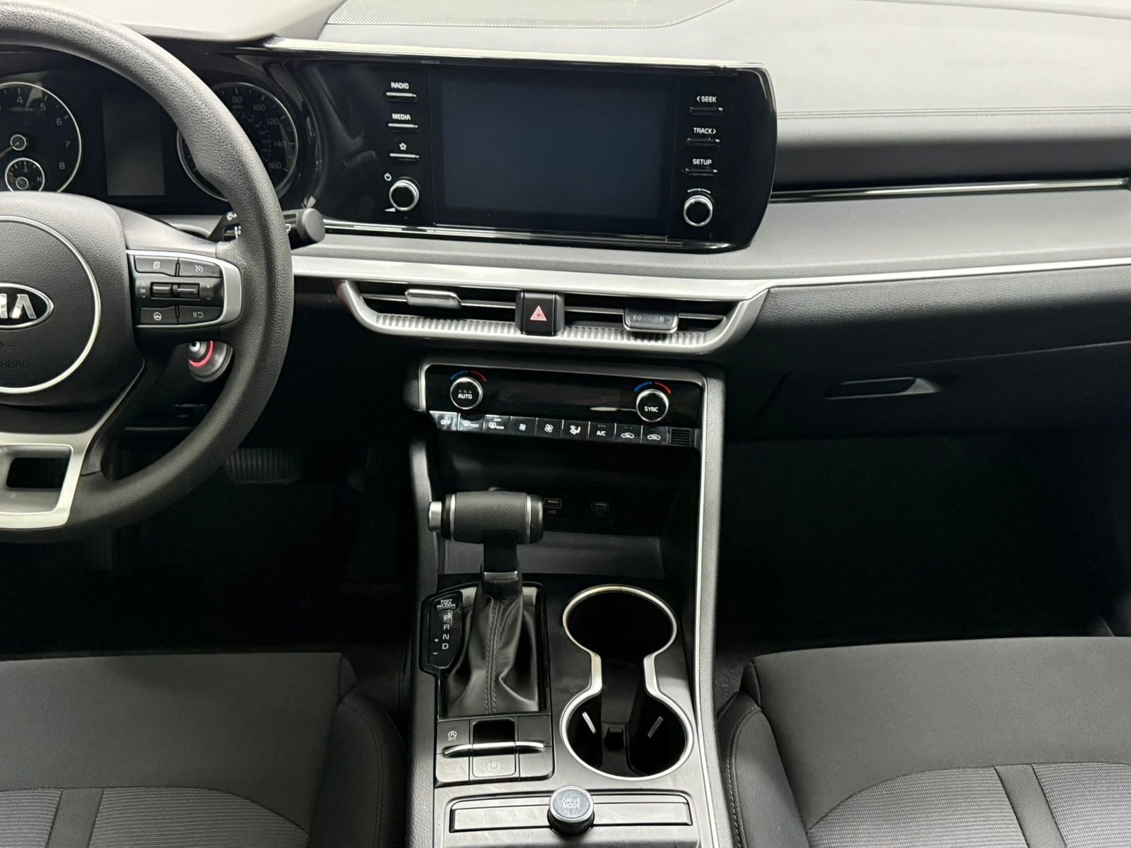 Used 2021 Kia K5 LX FWD image 19