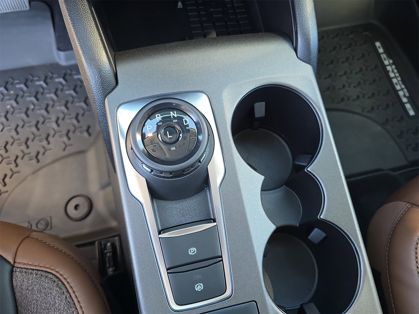 New 2025 Ford Bronco Sport Outer Banks w/ Outer Banks Tech Package+ image 21