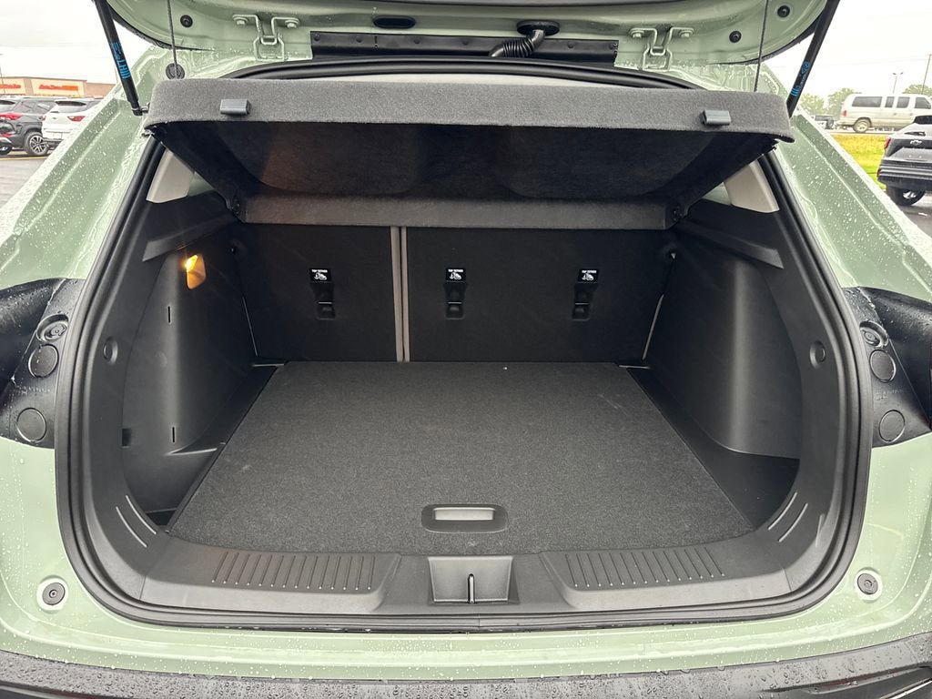New 2026 Chevrolet Trax ACTIV FWD image 6