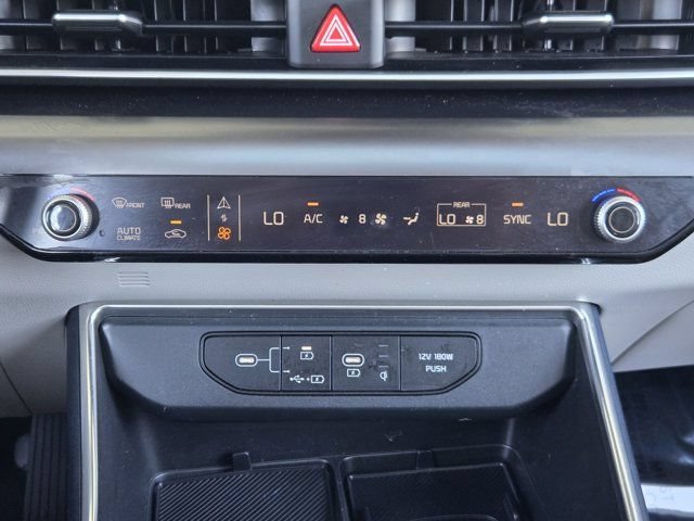 Used 2025 Kia Carnival SX FWD image 18