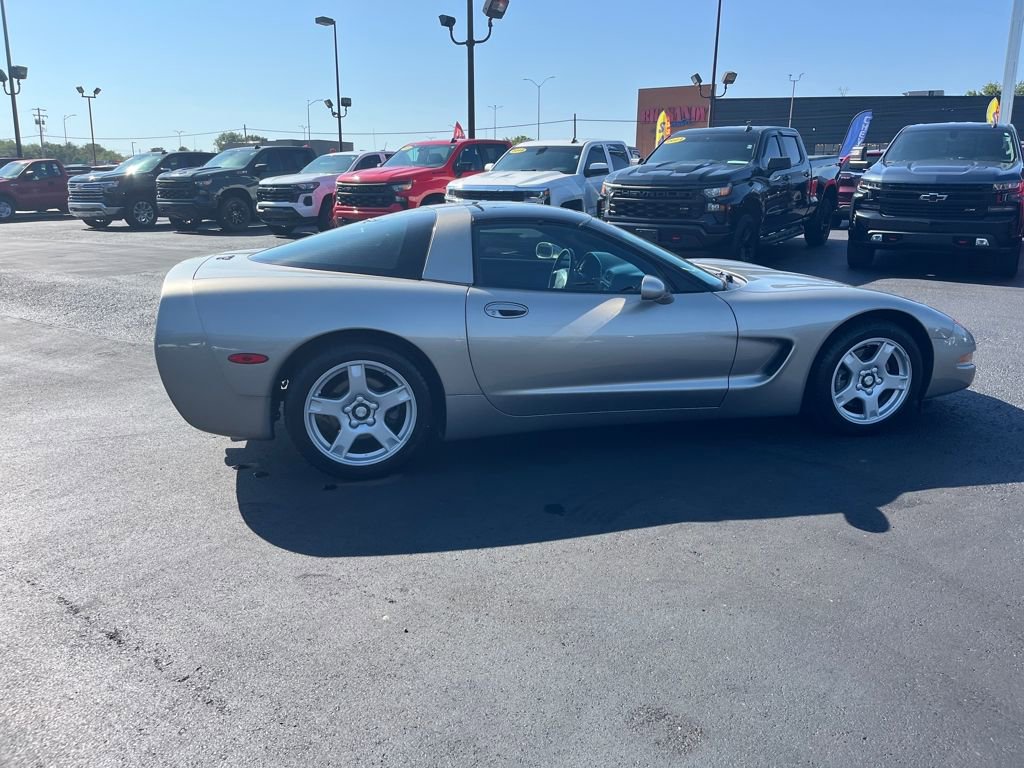 Used 1999 Chevrolet Corvette Coupe w/ Memory Pkg image 6