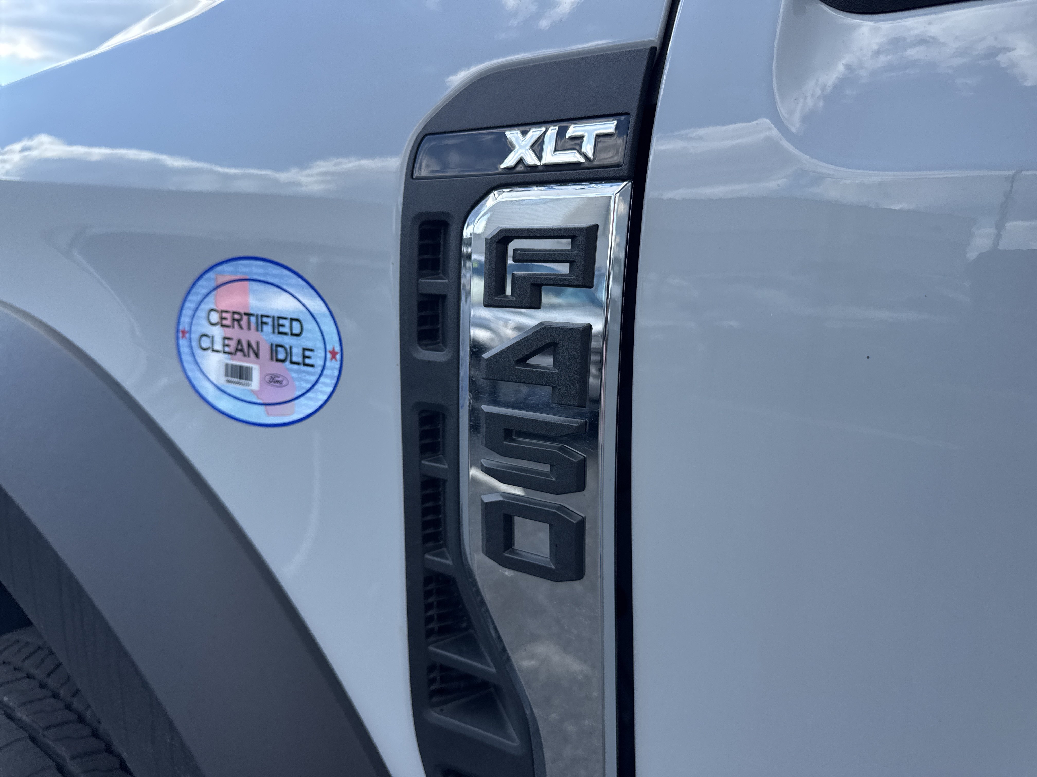 Used 2025 Ford F450 XLT w/ XLT Value Package AWD/4WD image 9
