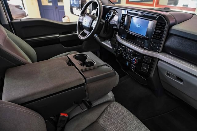 Used 2025 Ford F350 XLT AWD/4WD image 23