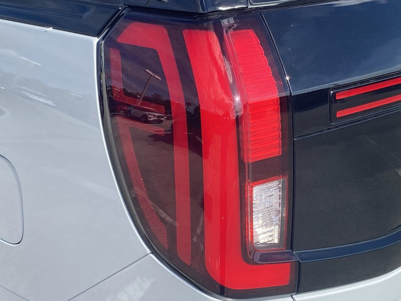 New 2026 Ford Expedition Platinum w/ Stealth Appearance Package AWD/4WD image 8