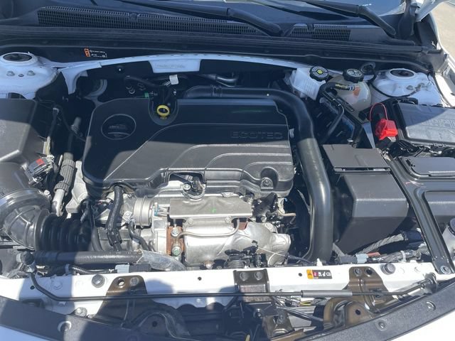 Used 2023 Chevrolet Malibu LT FWD image 29