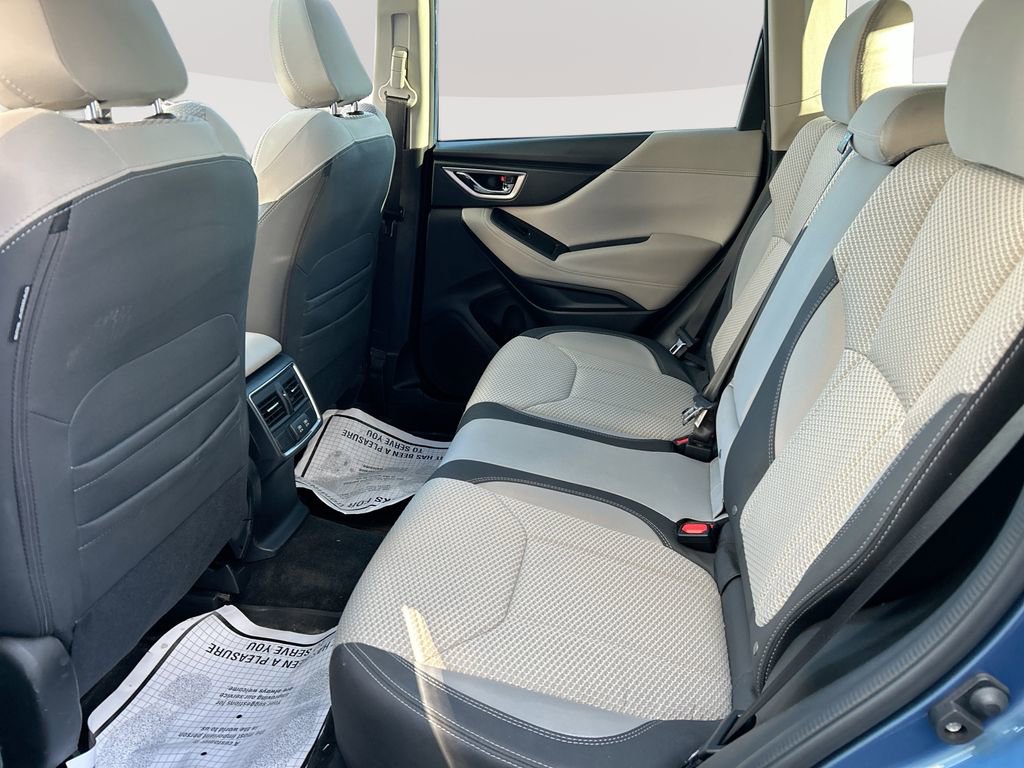 Used 2022 Subaru Forester Premium AWD/4WD image 27
