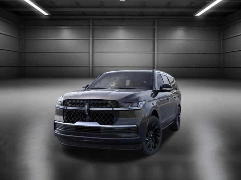 New 2026 Lincoln Navigator L Reserve AWD/4WD image 3