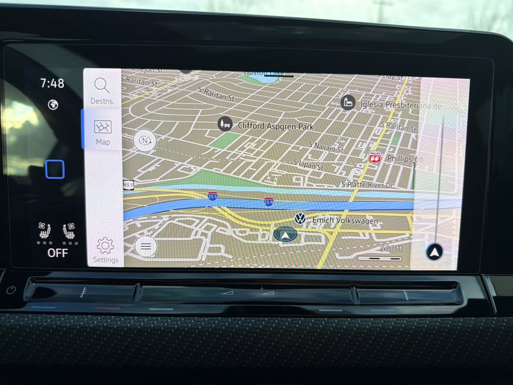 Certified 2024 Volkswagen Golf R 2.0T image 22