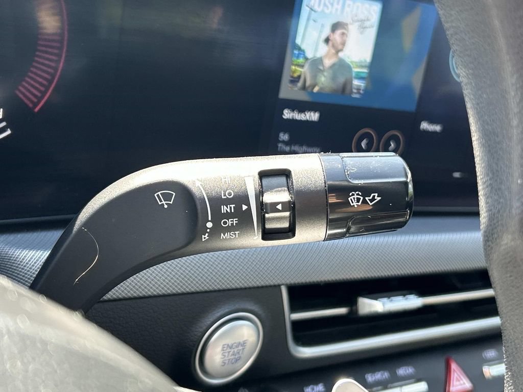 Used 2024 Hyundai Sonata SEL FWD image 32