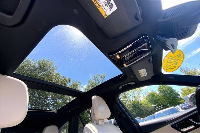 Used 2023 Mercedes-Benz GLC 300 4MATIC image 11