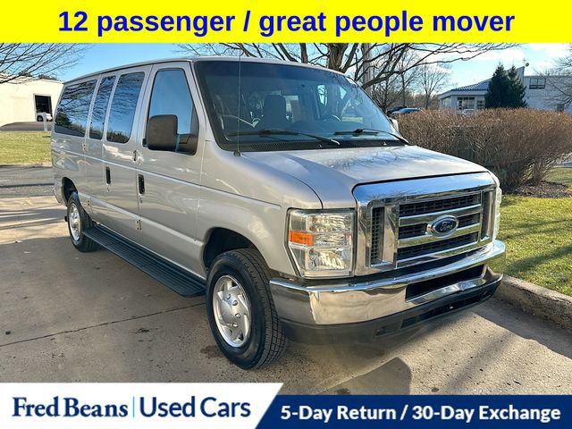 Used 2011 Ford E-350 and Econoline 350 XLT image 1