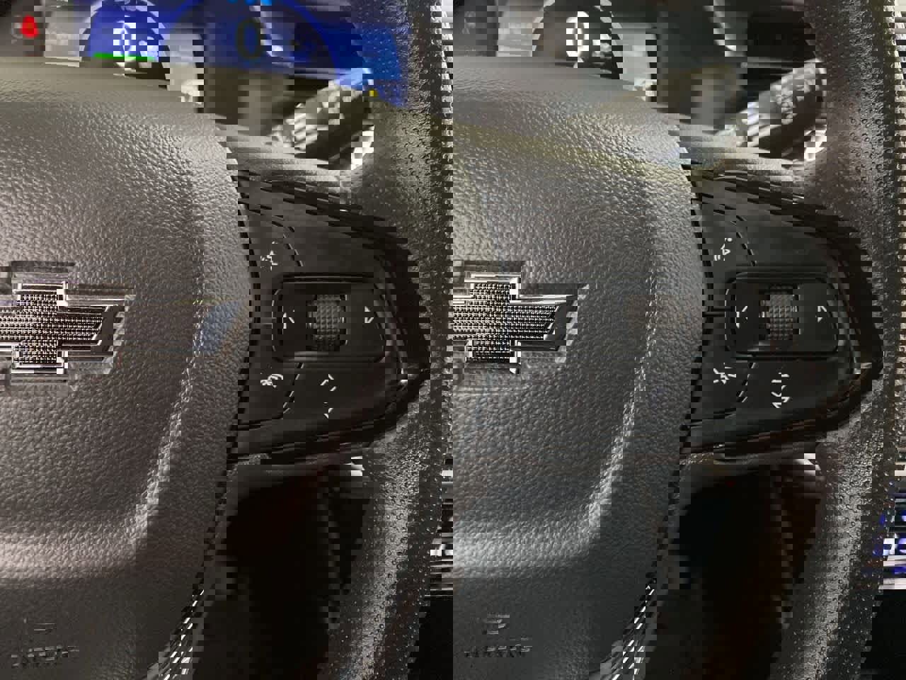 Used 2023 Chevrolet Bolt EUV LT image 22