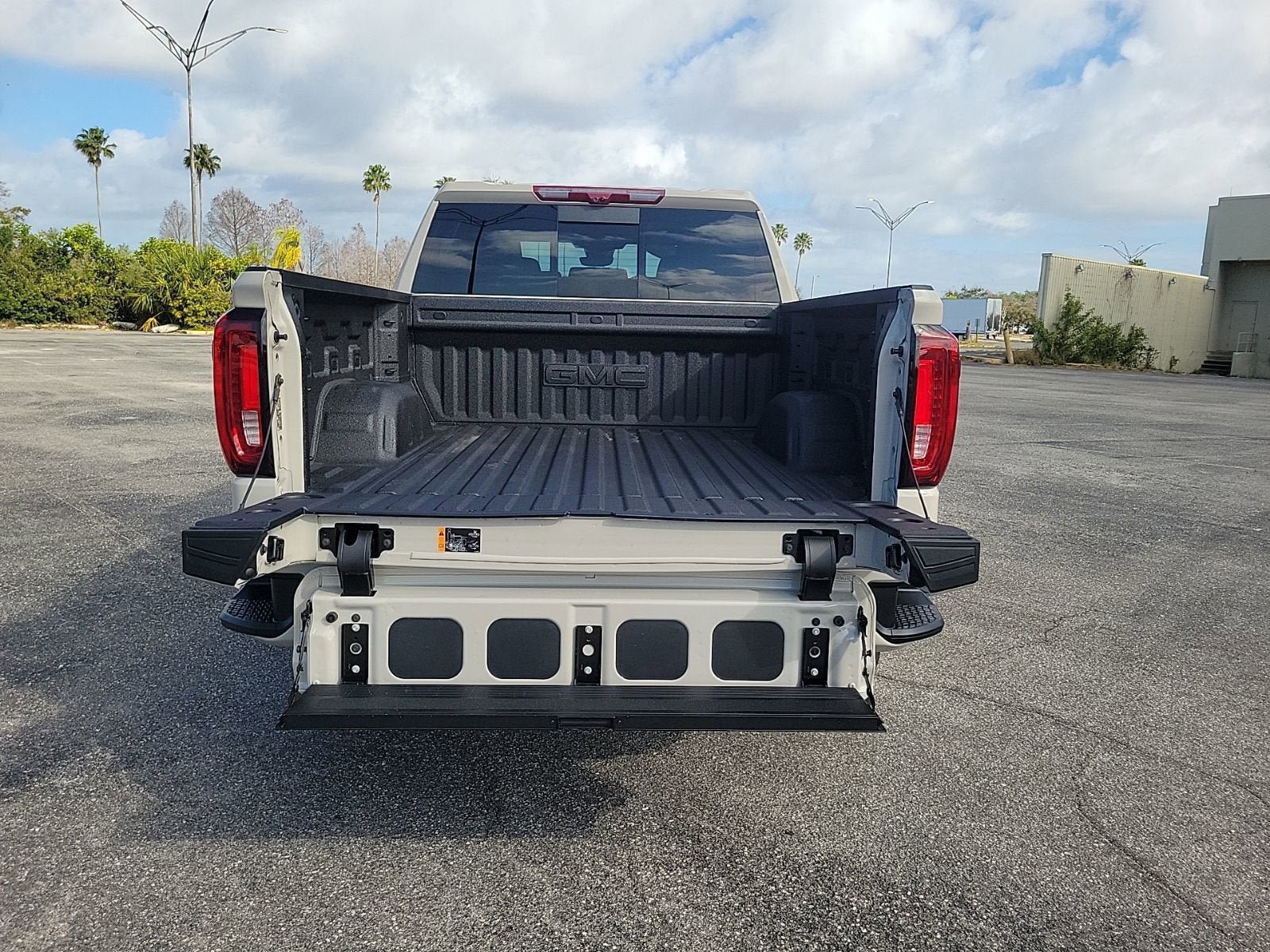 New 2026 GMC Sierra 1500 AT4 w/ AT4 Premium Package image 12