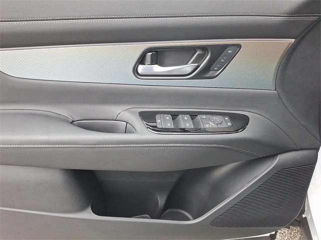 New 2025 Nissan Murano SL image 10