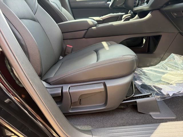 New 2026 Nissan Pathfinder SL FWD image 23
