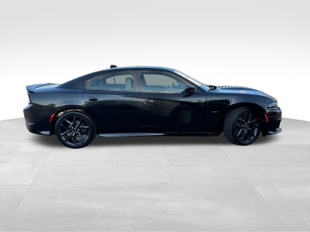 Used 2019 Dodge Charger R/T w/ Blacktop Package image 9