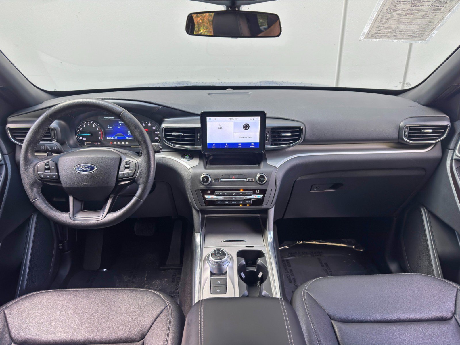 Used 2020 Ford Explorer XLT w/ Equipment Group 202A RWD image 11