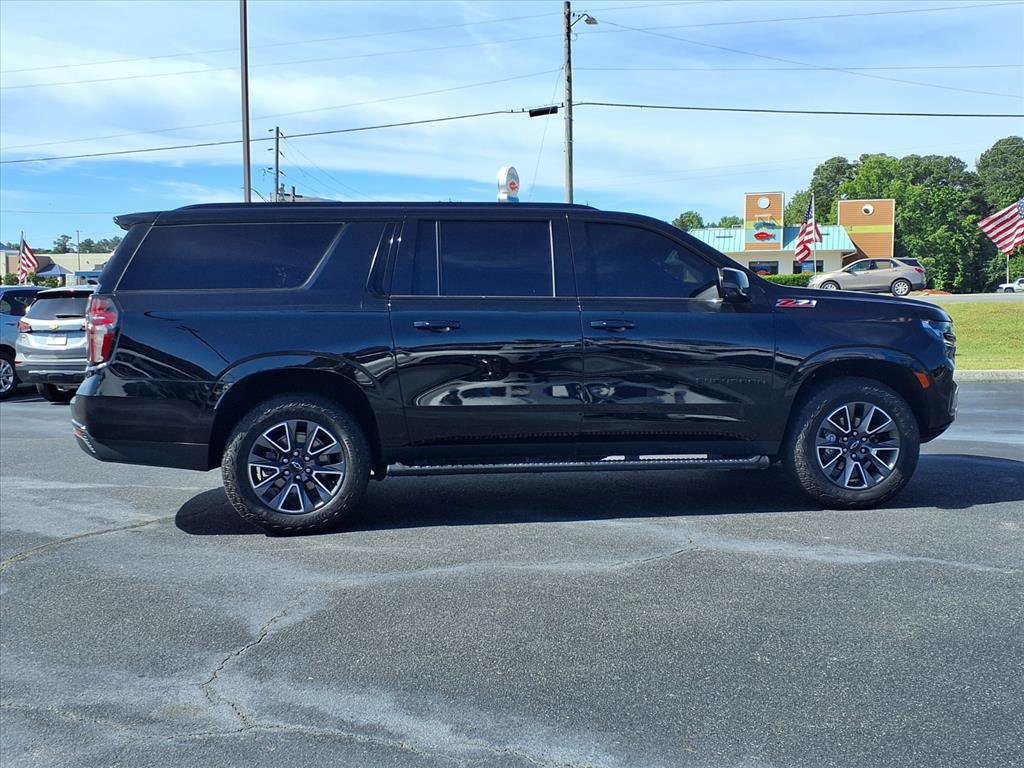 Used 2023 Chevrolet Suburban Z71 w/ Luxury Package AWD/4WD image 21