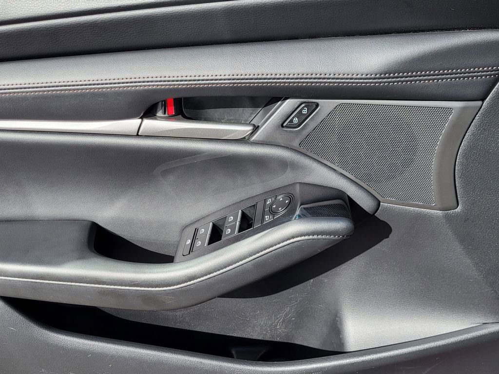 Used 2024 MAZDA MAZDA3 s image 14