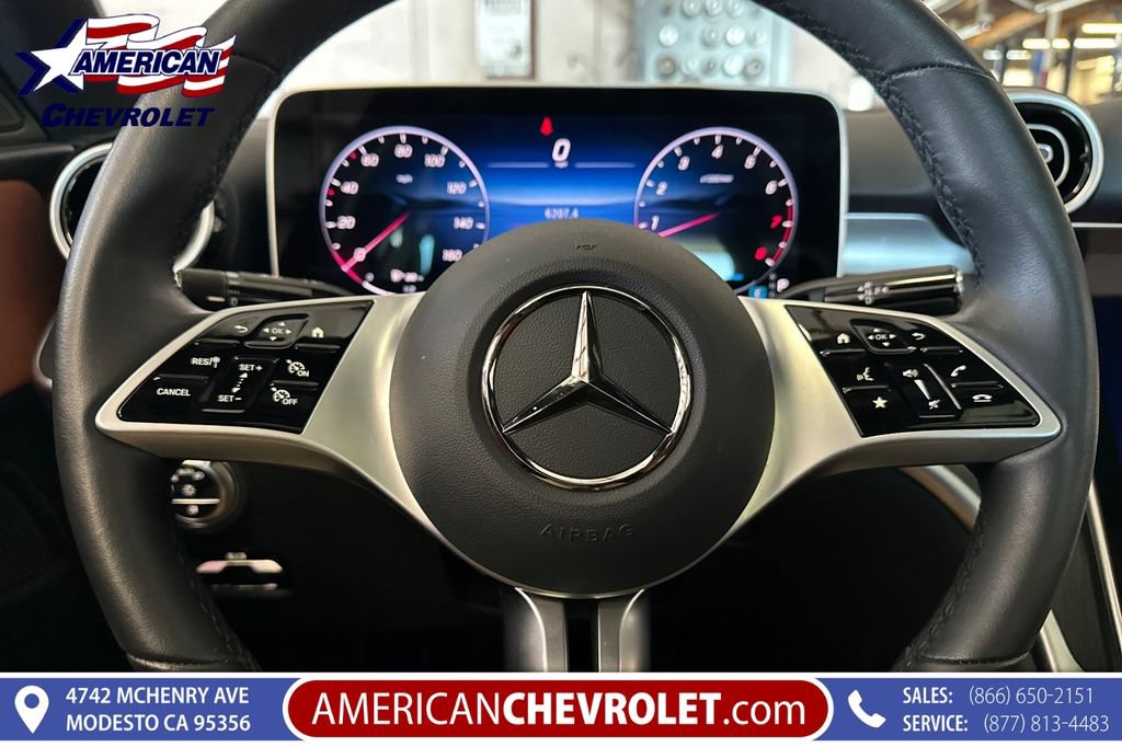 Used 2025 Mercedes-Benz C 300 4MATIC Sedan image 32