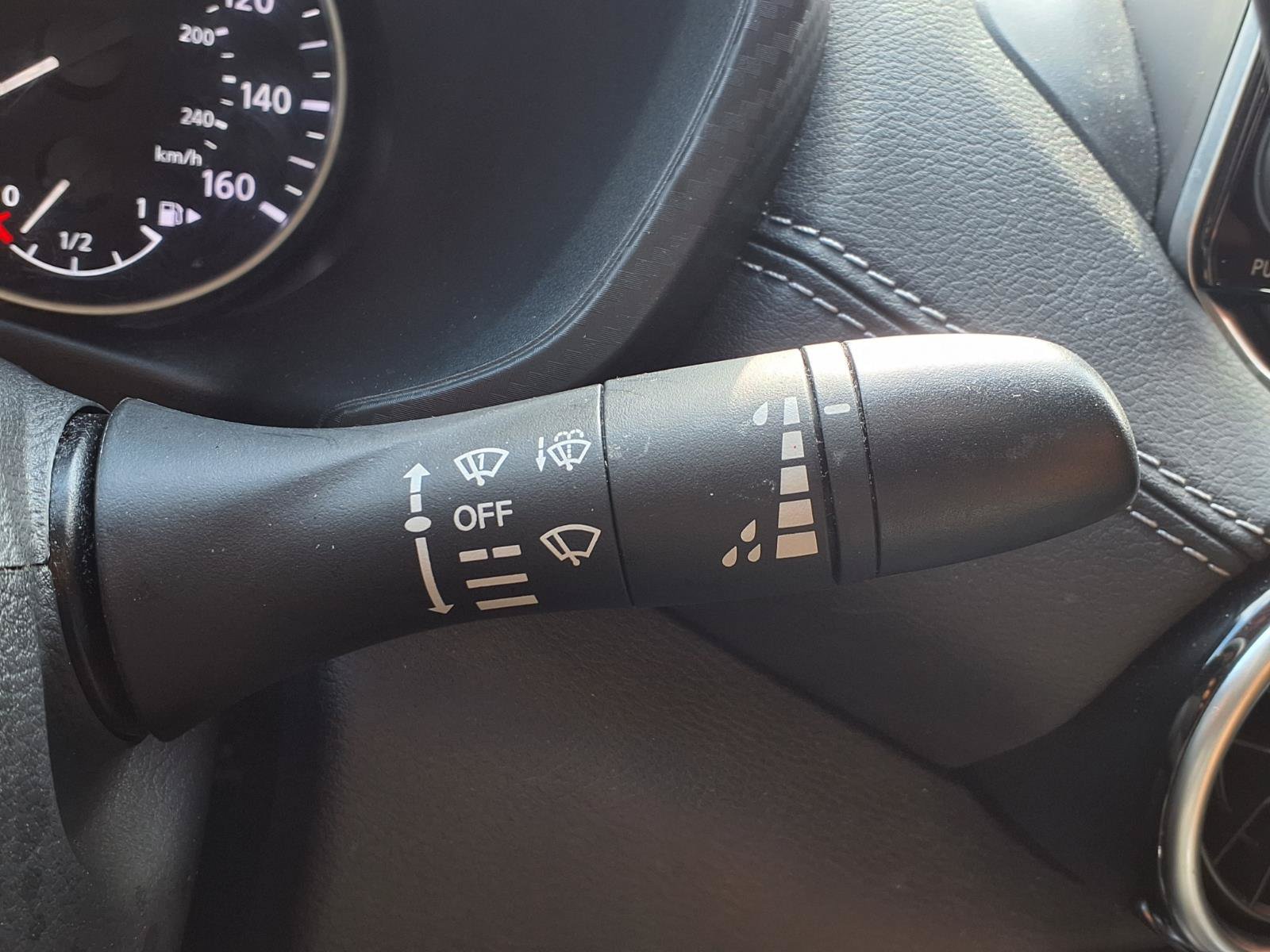 Used 2022 Nissan Sentra SV FWD image 16