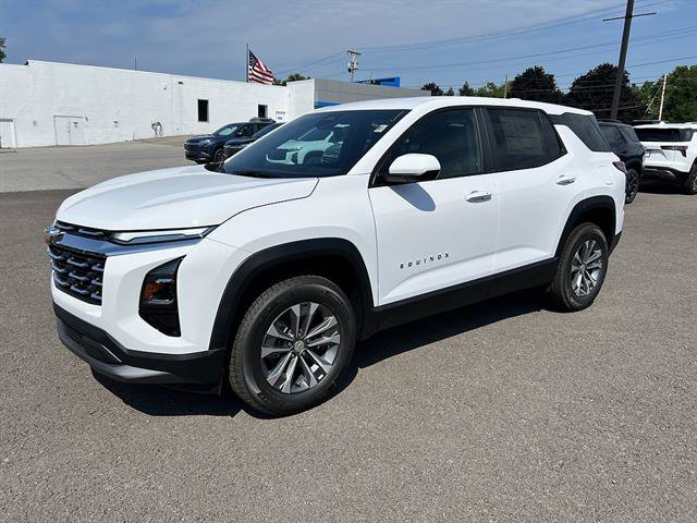 New 2027 Chevrolet Equinox LT w/ Convenience Package II AWD/4WD image 1