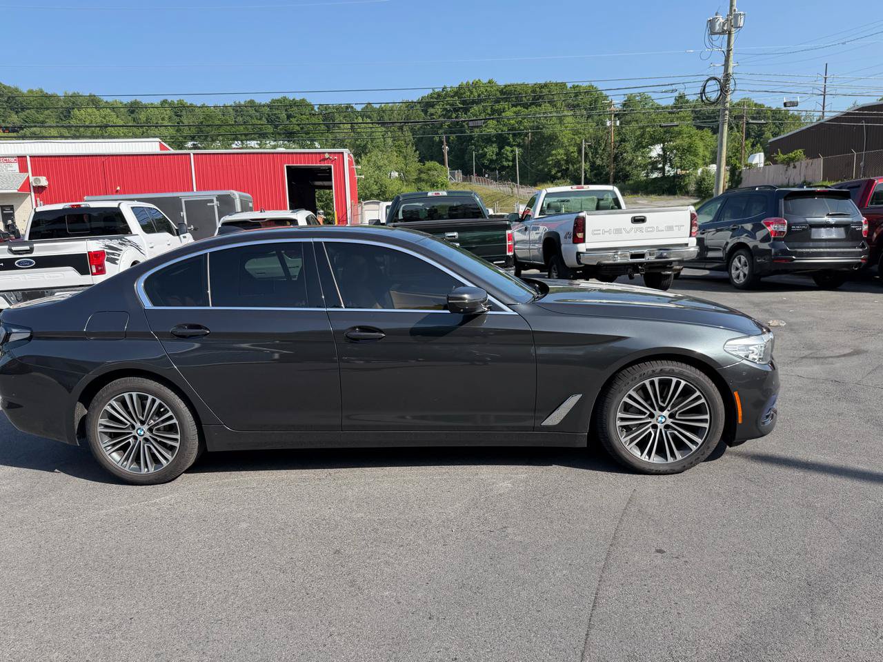 Used 2020 BMW 530i xDrive w/ Premium Package AWD/4WD image 4
