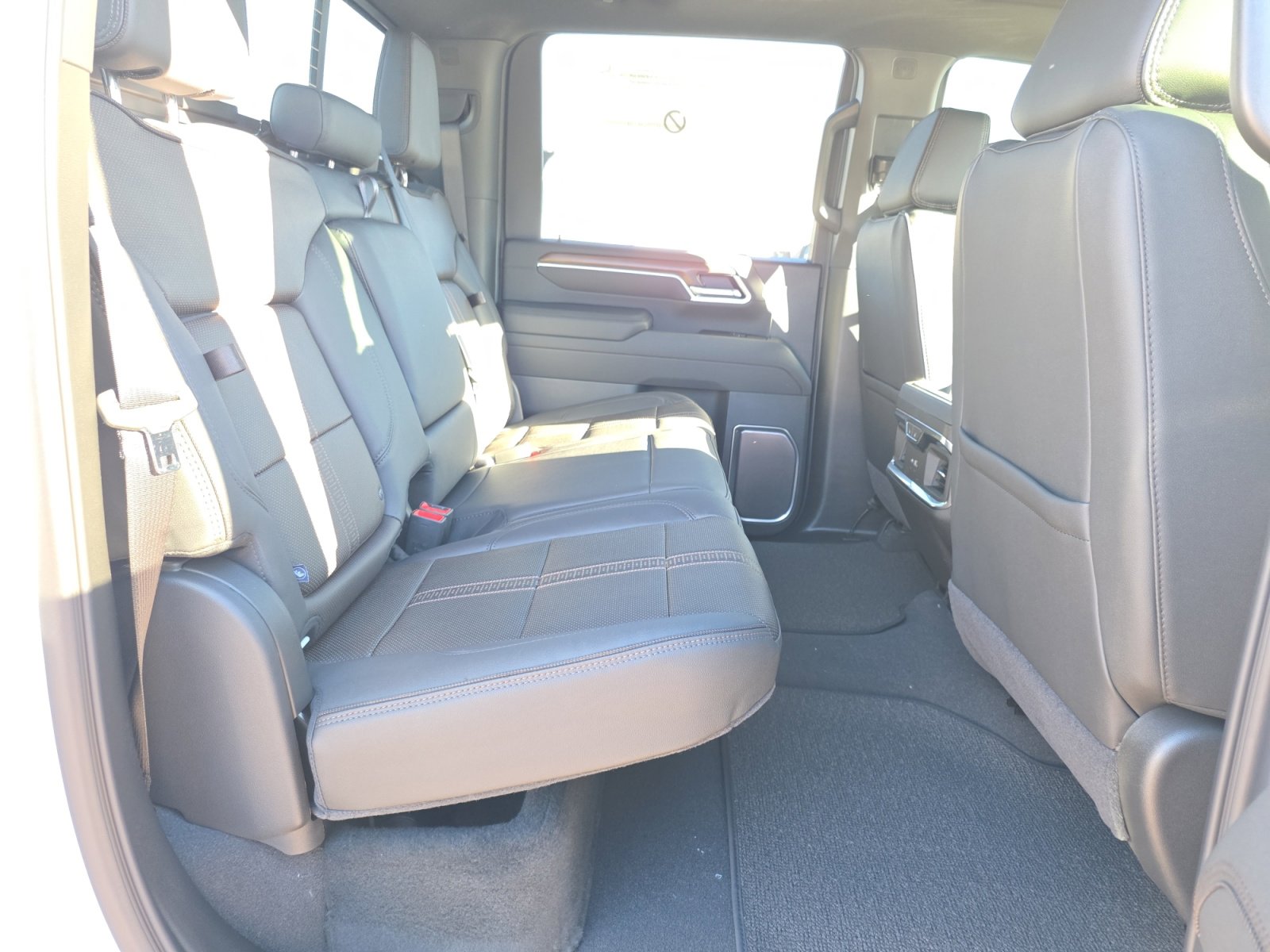 New 2026 Chevrolet Silverado 3500 High Country w/ Technology Package image 31