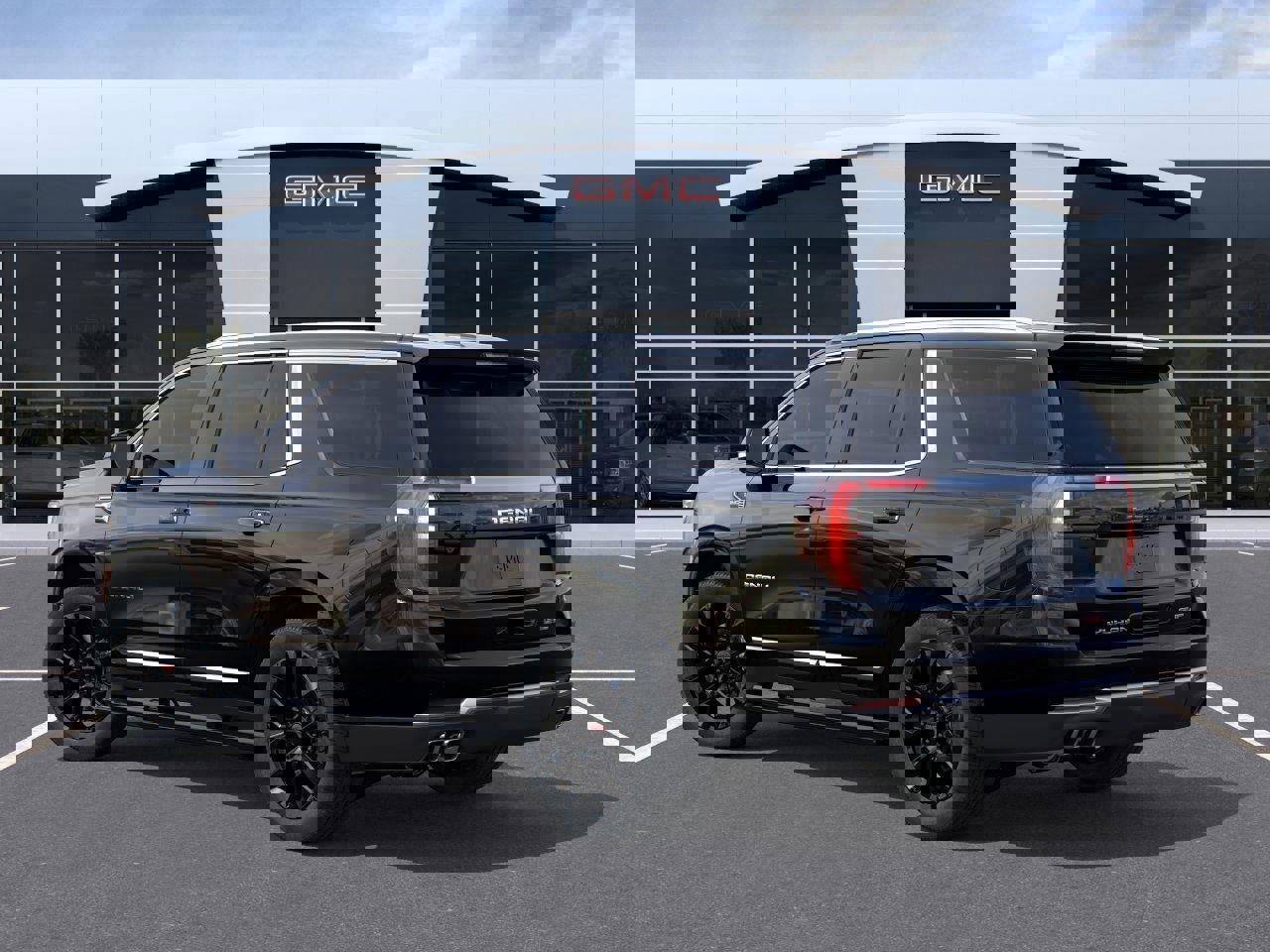 New 2026 GMC Yukon Denali w/ Sun & Power Step Package image 3