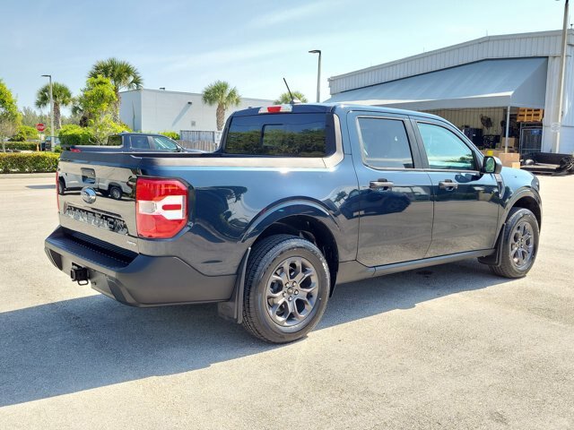 Certified 2022 Ford Maverick XLT w/ Equipment Group 300A Standard AWD/4WD image 7