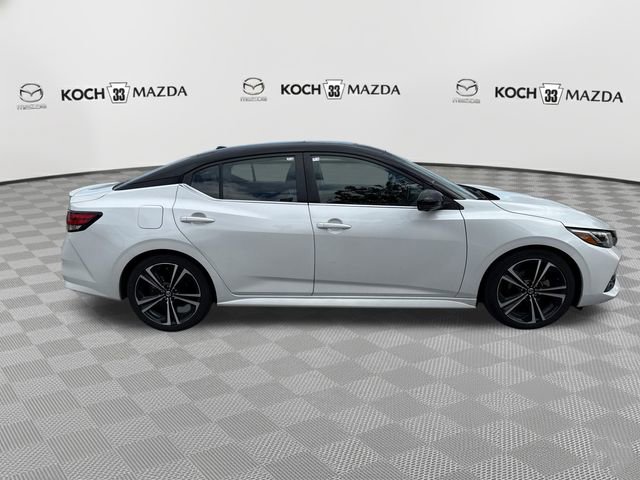 Used 2021 Nissan Sentra SR w/ SR Premium Package FWD image 8