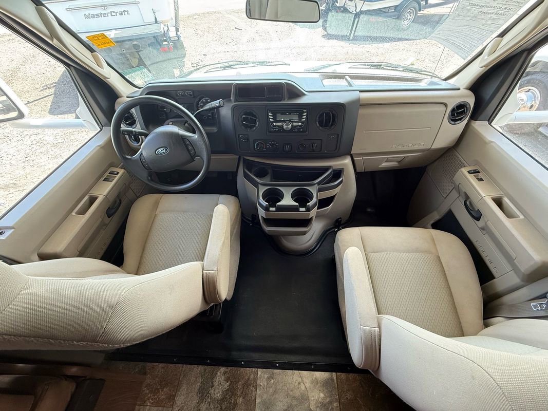 Used 2016 Ford E-350 and Econoline 350 Super Duty w/ Motorhome Prep Package RWD image 37