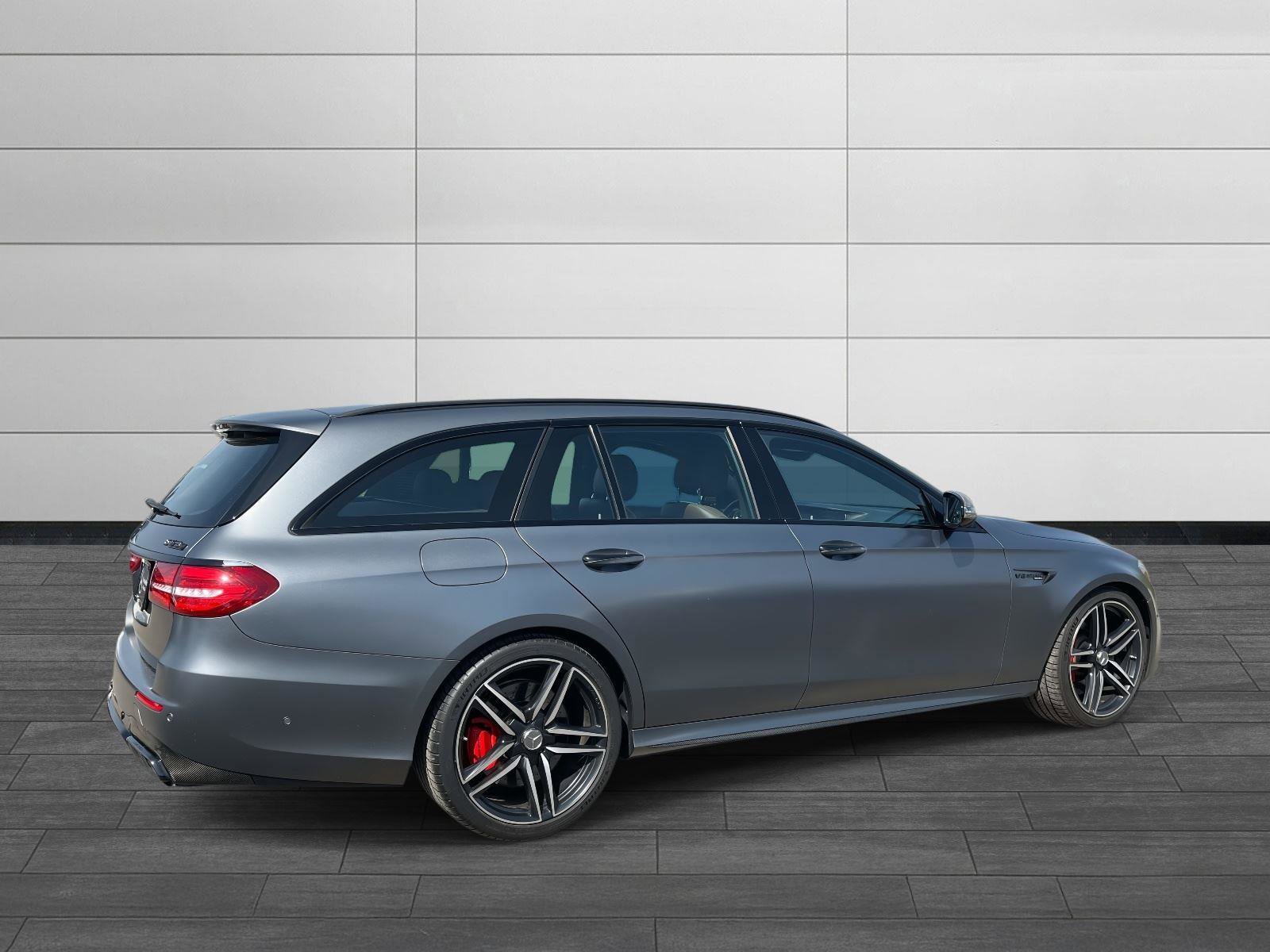 Certified 2019 Mercedes-Benz E 63 AMG S image 3