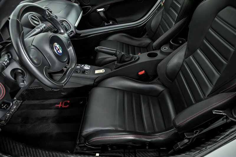 Used 2015 Alfa Romeo 4C Coupe w/ Leather Interior Group RWD image 20