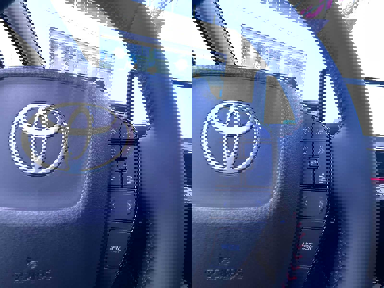 New 2026 Toyota Prius Plug-In Hybrid image 21