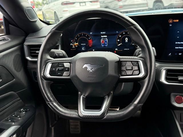 Used 2025 Ford Mustang Premium RWD image 5
