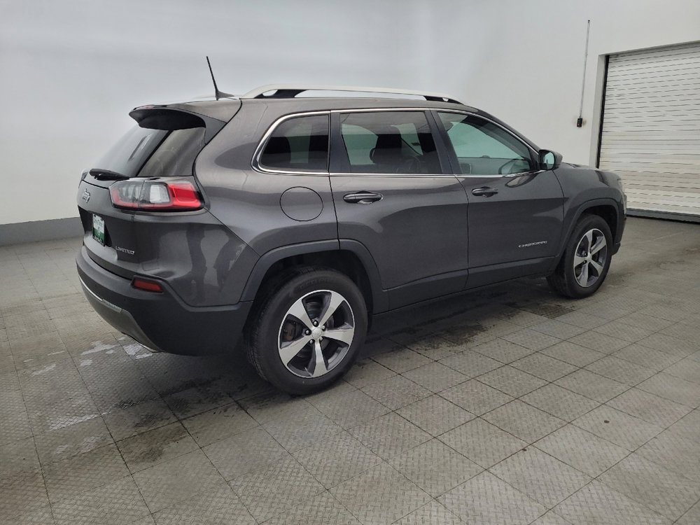 Used 2019 Jeep Cherokee Limited image 10