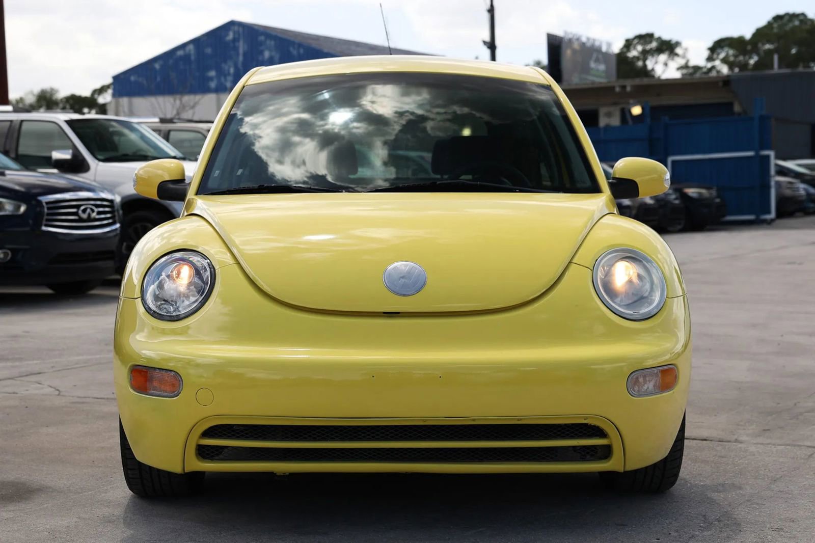 Used 2005 Volkswagen Beetle GL image 11