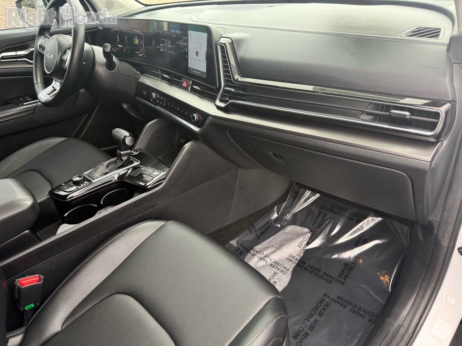 Used 2023 Kia Sportage EX image 28