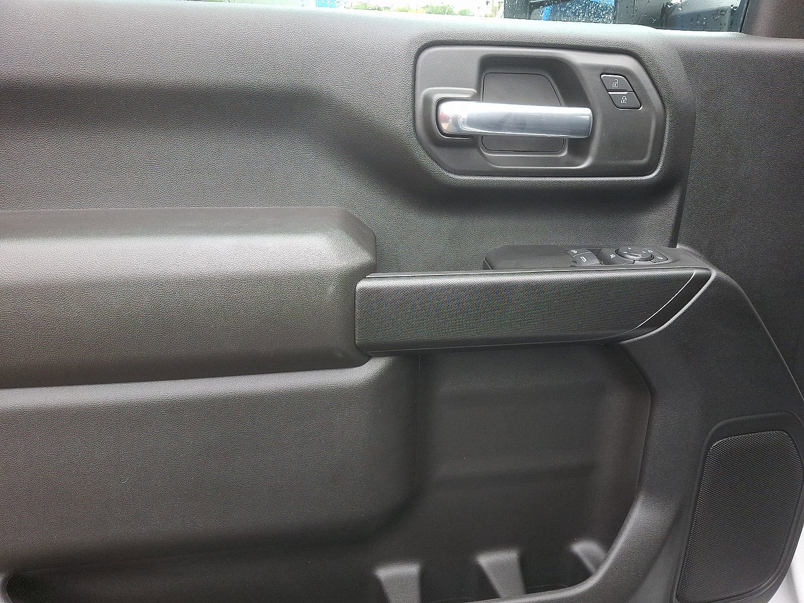 New 2025 GMC Sierra 2500 Pro w/ Convenience Package image 11