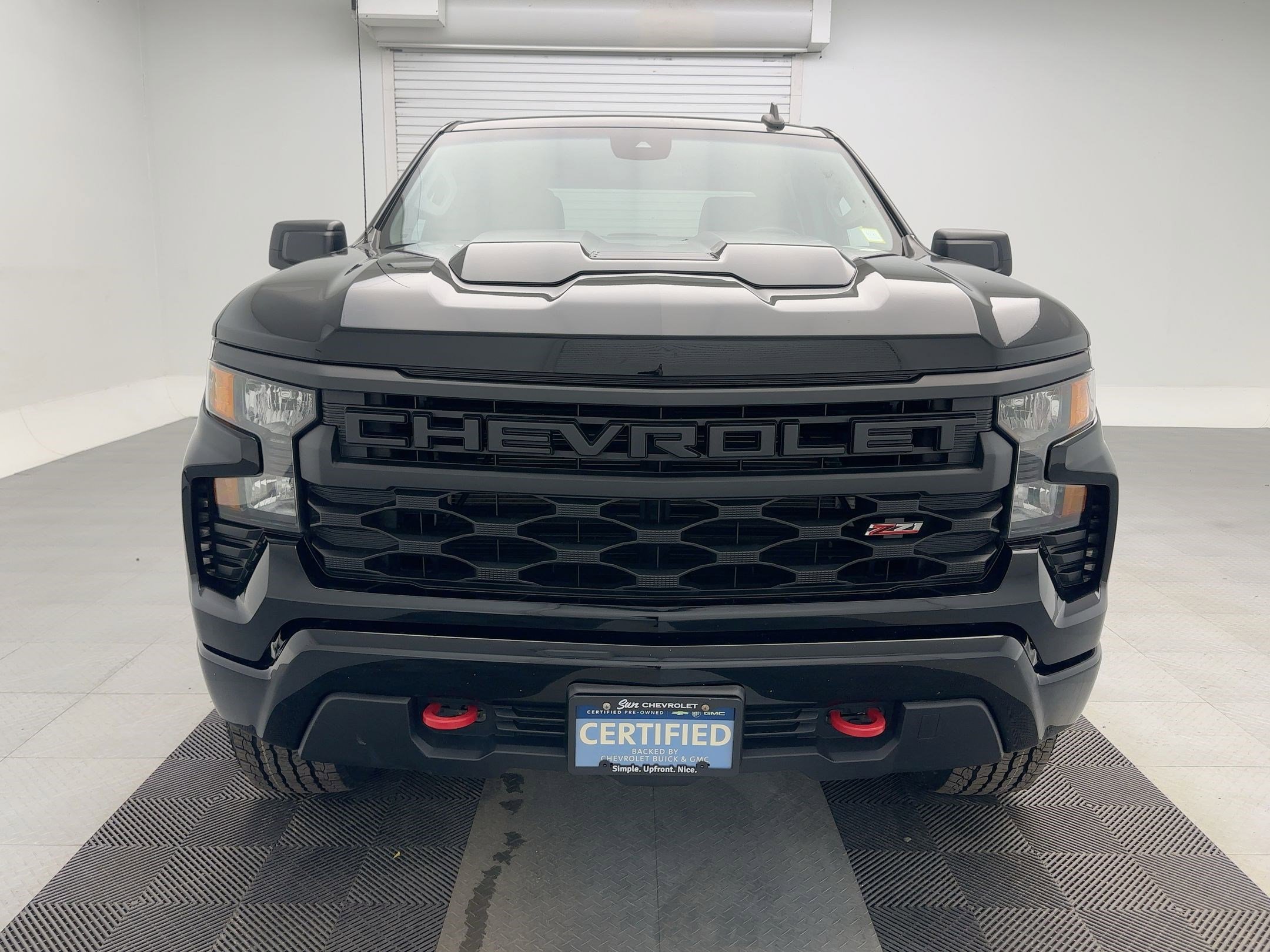 Certified 2023 Chevrolet Silverado 1500 Custom Trail Boss w/ LPO, Dark Essentials Package image 6
