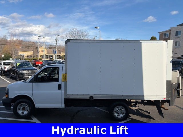 Used 2020 Chevrolet Express 3500 image 4