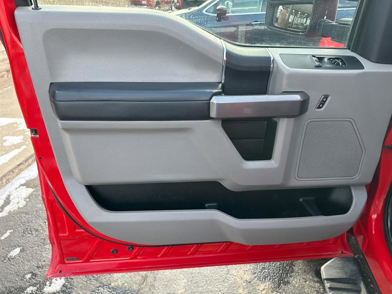 Used 2018 Ford F450 XLT image 19