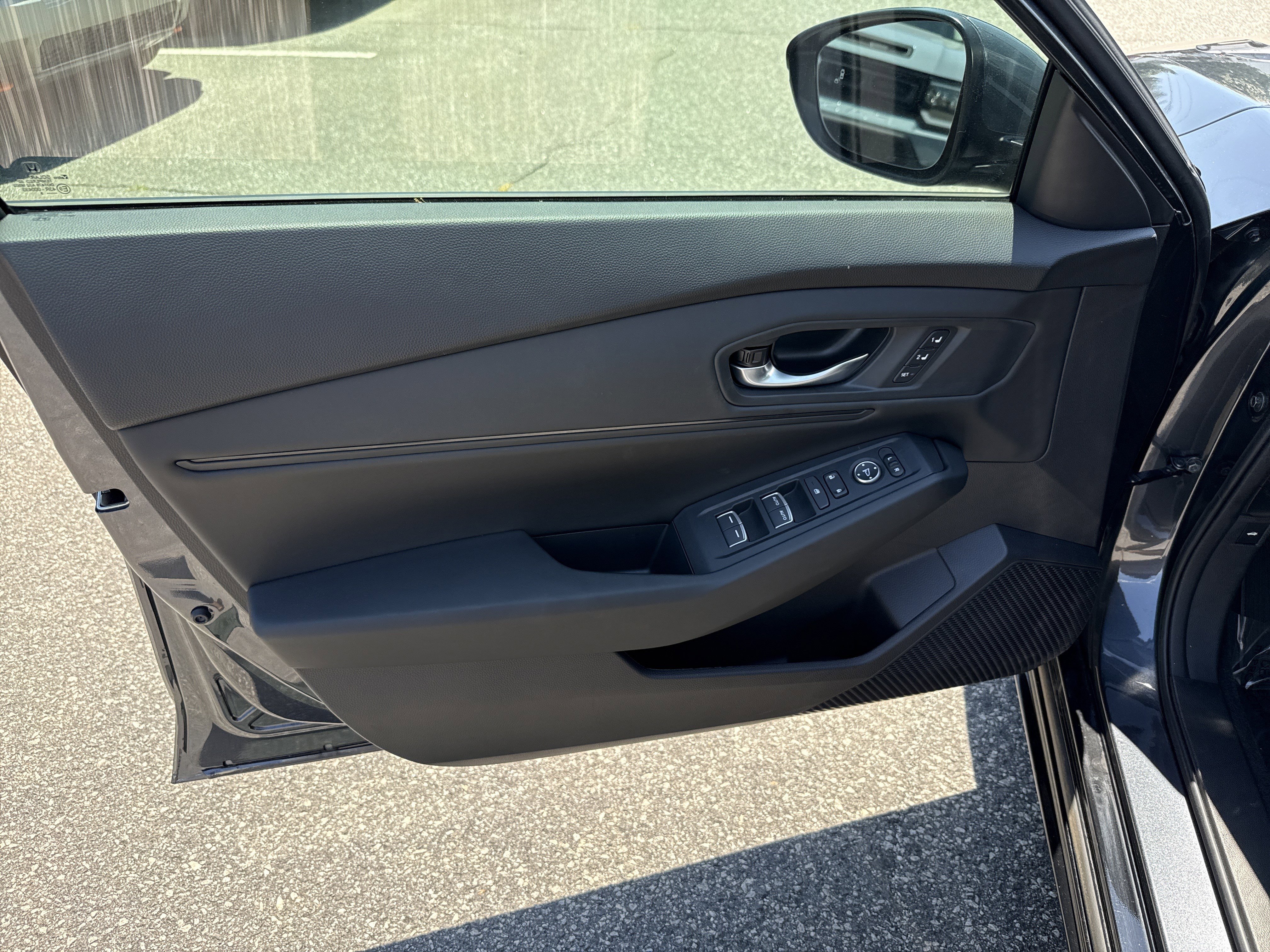 Certified 2025 Honda Accord EX-L image 15