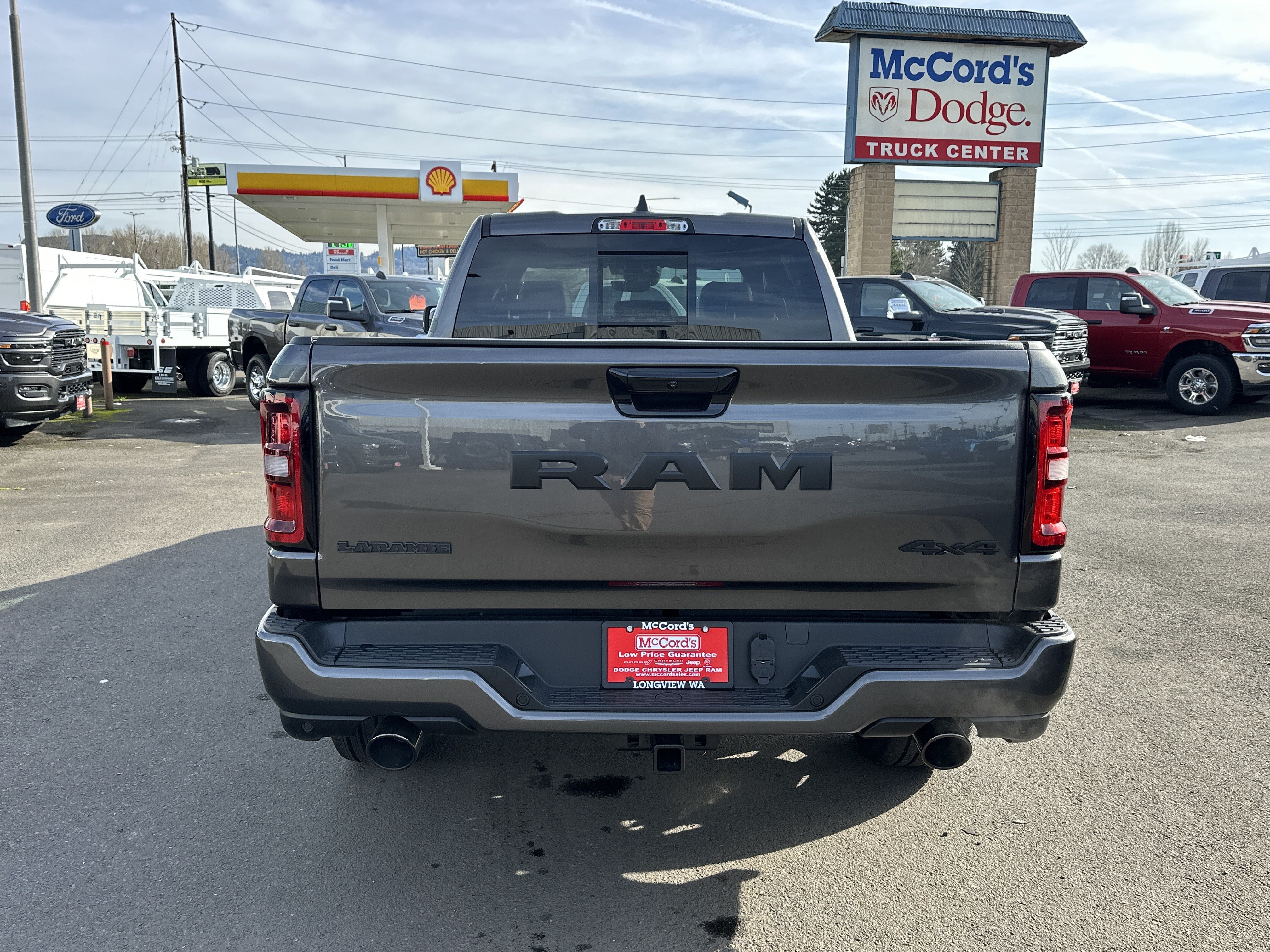 New 2026 RAM 1500 Laramie w/ Night Edition AWD/4WD image 4